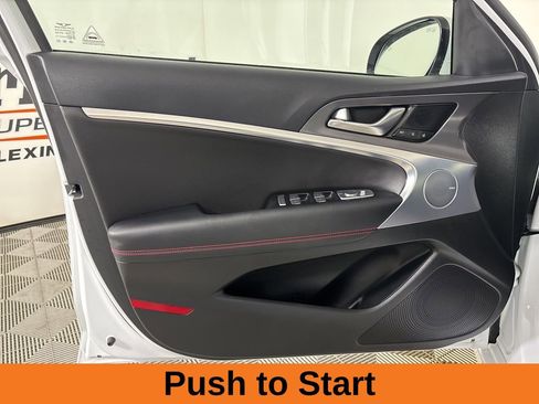 Used 2025 Genesis G70 3.3T Advanced image 8