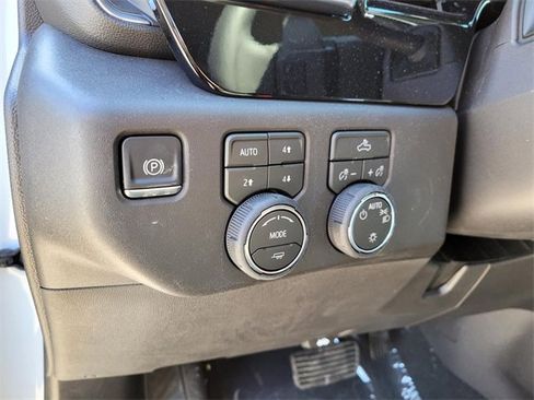 New 2026 Chevrolet Silverado 1500 LT w/ Z71 Off-Road Package image 12