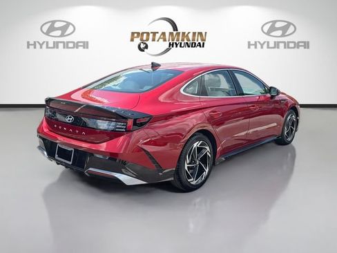 Certified 2026 Hyundai Sonata SEL FWD image 5
