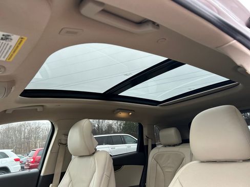 Used 2019 Lincoln Nautilus Reserve image 28