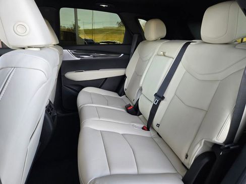 New 2026 Cadillac XT5 Sportv AWD/4WD image 30