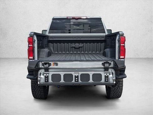 New 2026 Chevrolet Silverado 2500 ZR2 image 9