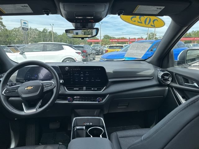 Used 2025 Chevrolet Equinox LT w/ Convenience Package II AWD/4WD image 41