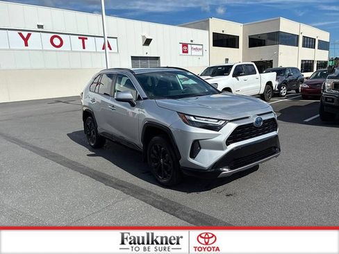 Certified 2024 Toyota RAV4 SE w/ Convenience Package AWD/4WD image 2