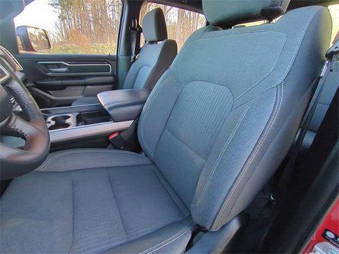 Used 2023 RAM 1500 Big Horn image 27