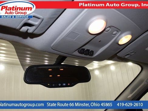 Used 2014 Chevrolet Traverse LTZ image 22
