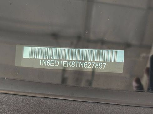 Used 2026 Nissan Frontier PRO-4X AWD/4WD image 30