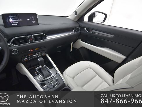 New 2025 MAZDA CX-5 AWD 2.5 S w/ Premium Plus Pkg image 25