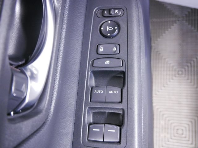 Used 2025 Honda CR-V EX image 22