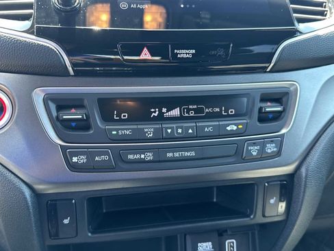Used 2023 Honda Passport EX-L image 17