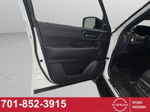 New 2026 Nissan Armada PRO-4X image 34