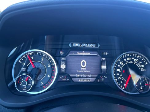 Used 2024 RAM 2500 Laramie w/ Night Edition AWD/4WD image 31