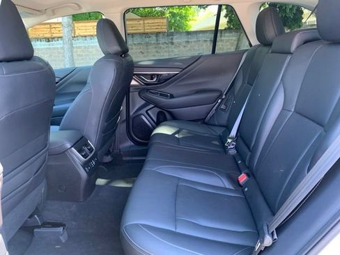 Used 2023 Subaru Outback Touring XT AWD/4WD image 17