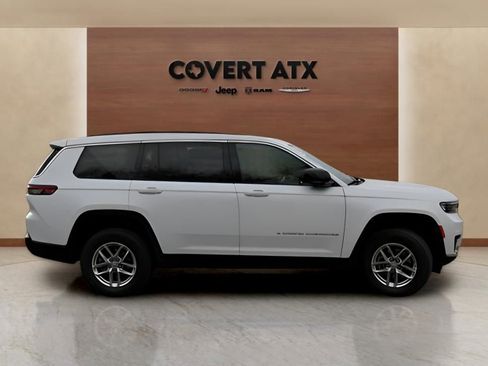 New 2025 Jeep Grand Cherokee L Laredo image 6