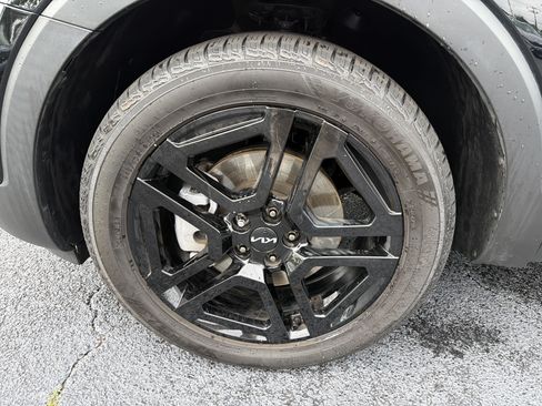 Used 2024 Kia Telluride EX X-Line AWD/4WD image 9