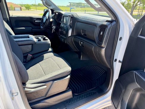 Used 2020 Chevrolet Silverado 1500 W/T w/ WT Value Package image 12