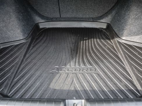 Certified 2020 Honda Accord EX image 27