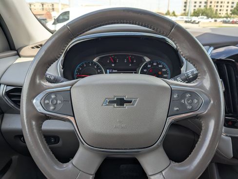 Used 2018 Chevrolet Traverse LT AWD/4WD image 15