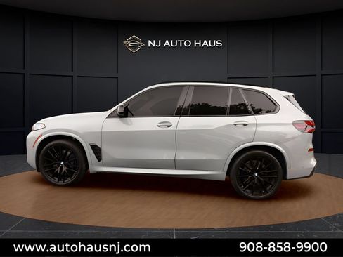 Used 2024 BMW X5 M60i AWD/4WD image 7