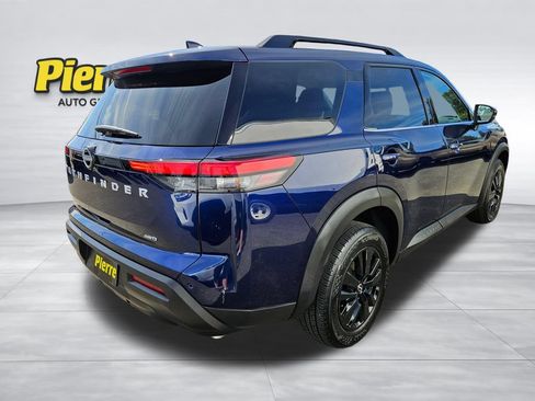 Used 2025 Nissan Pathfinder SV AWD/4WD image 5