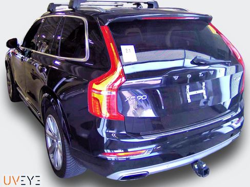 Used 2018 Volvo XC90 T6 Inscription w/ Convenience Package AWD/4WD image 4