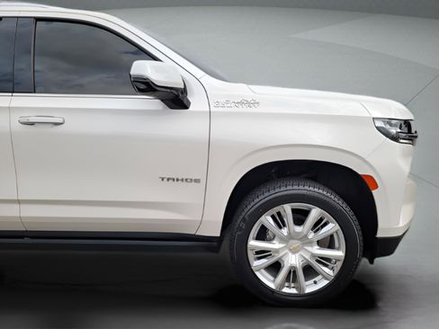 Used 2021 Chevrolet Tahoe High Country image 19