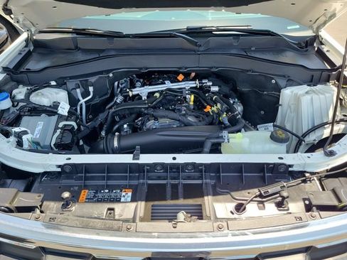 Used 2026 Ford Explorer Active RWD image 24
