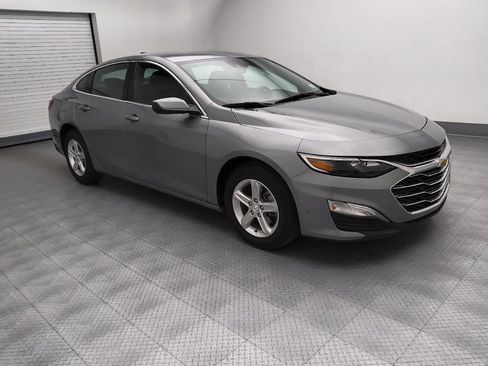 Used 2025 Chevrolet Malibu LS FWD image 11
