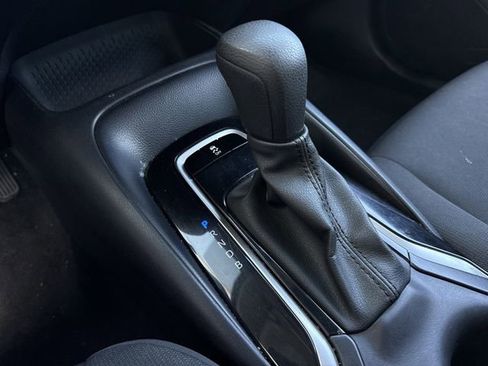 Used 2023 Toyota Corolla LE image 20