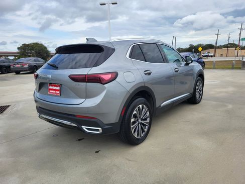 Used 2024 Buick Envision Preferred image 5