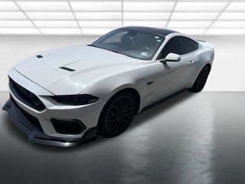 Used 2021 Ford Mustang GT Premium RWD image 2