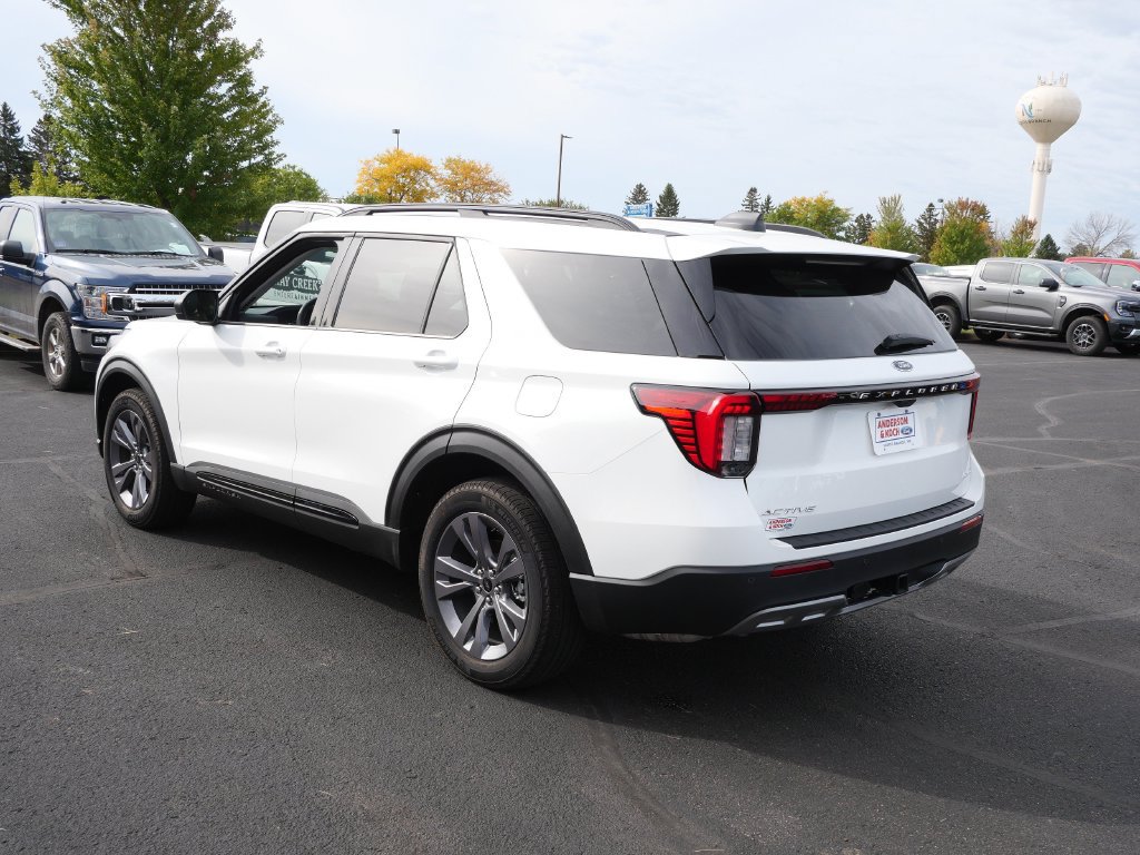 Used 2026 Ford Explorer Active w/ Active Comfort Package AWD/4WD image 7