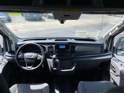 New 2025 Ford Transit 250 148 Medium Roof w/ Load Area Protection Package image 15