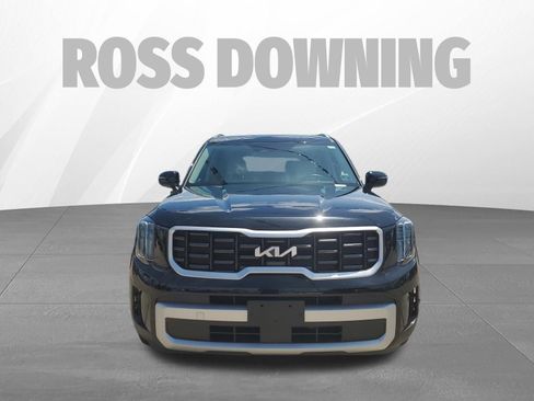 Used 2025 Kia Telluride S FWD image 2