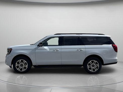 New 2025 Ford Expedition Max Active image 5