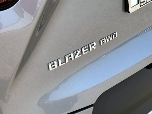 Certified 2024 Chevrolet Blazer LT w/ Convenience Package AWD/4WD image 9