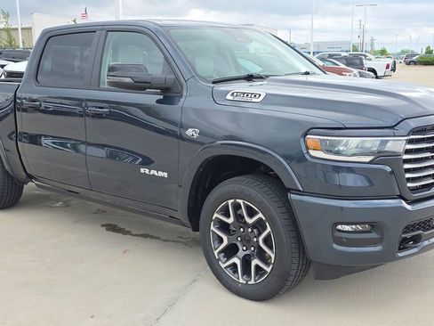 New 2026 RAM 1500 Laramie w/ Laramie Southwest Edition AWD/4WD image 8