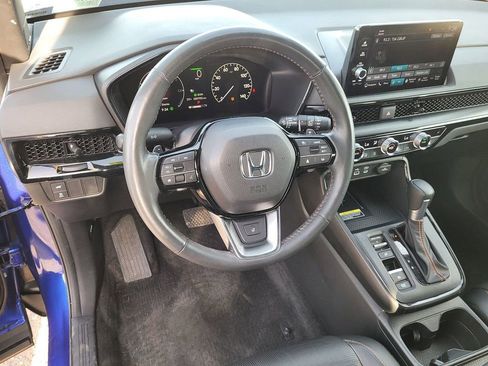 Used 2024 Honda CR-V Sport Touring image 9