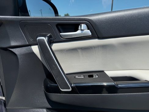 Used 2019 Kia Sportage EX w/ EX Sport Appearance Package image 39