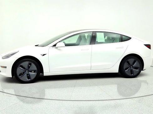 Used 2020 Tesla Model 3 Standard Range Plus RWD image 8