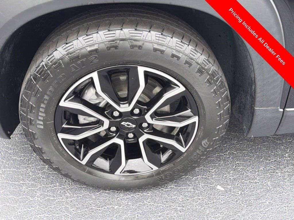 Used 2024 Chevrolet TrailBlazer ACTIV w/ Convenience Package FWD image 14
