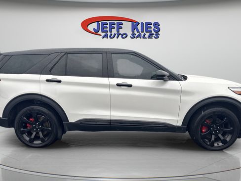 Used 2022 Ford Explorer ST w/ Equipment Group 401A AWD/4WD image 4