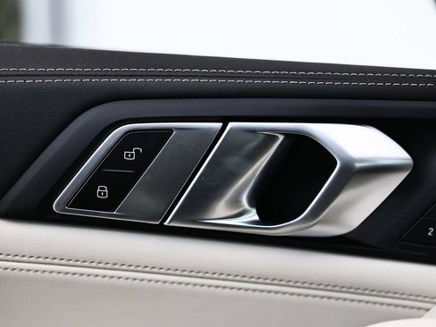 New 2027 BMW X6 xDrive40i AWD/4WD image 15