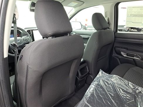 New 2025 Ford Ranger XLT w/ FX4 Off-Road Package image 42