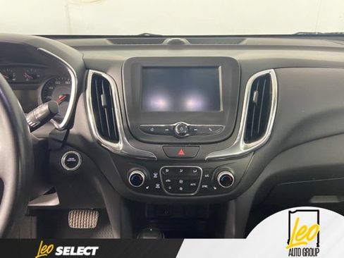 Used 2018 Chevrolet Equinox LT FWD image 15