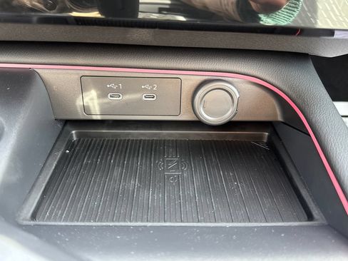 New 2026 Nissan Sentra SV w/ SV Convenience Package FWD image 37
