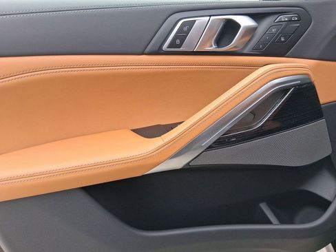 New 2026 BMW X6 xDrive40i w/ Executive Package image 12