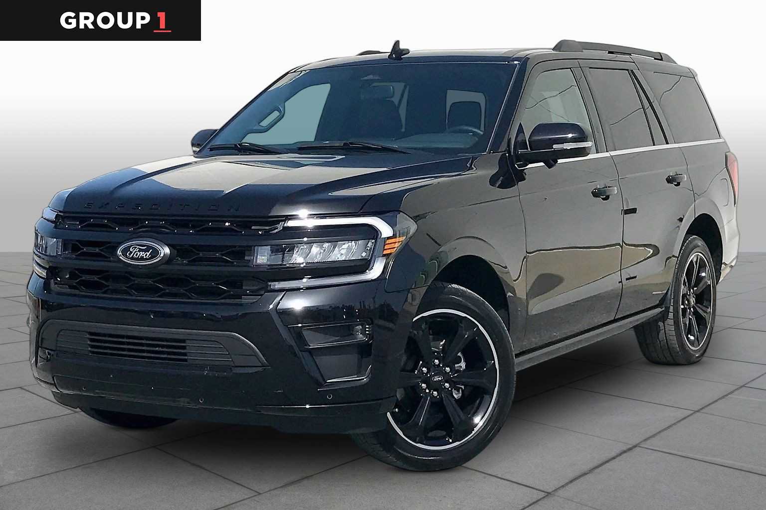 Used 2023 Ford Expedition Limited RWD image 1