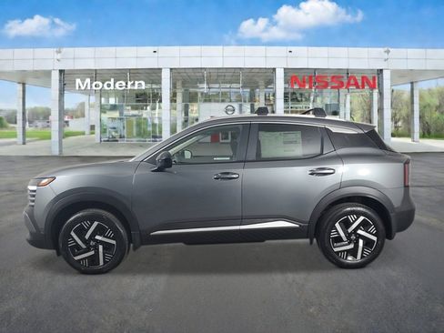 New 2026 Nissan Kicks SV w/ Cold Weather Package FWD image 2