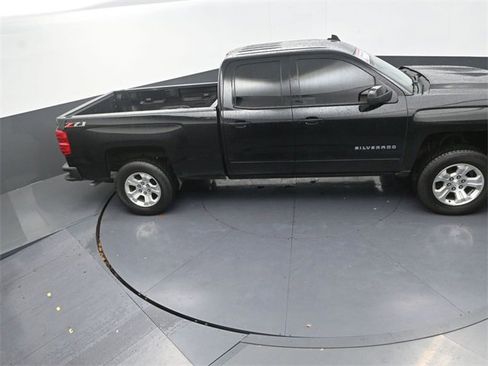 Used 2018 Chevrolet Silverado 1500 LT w/ All Star Edition image 26